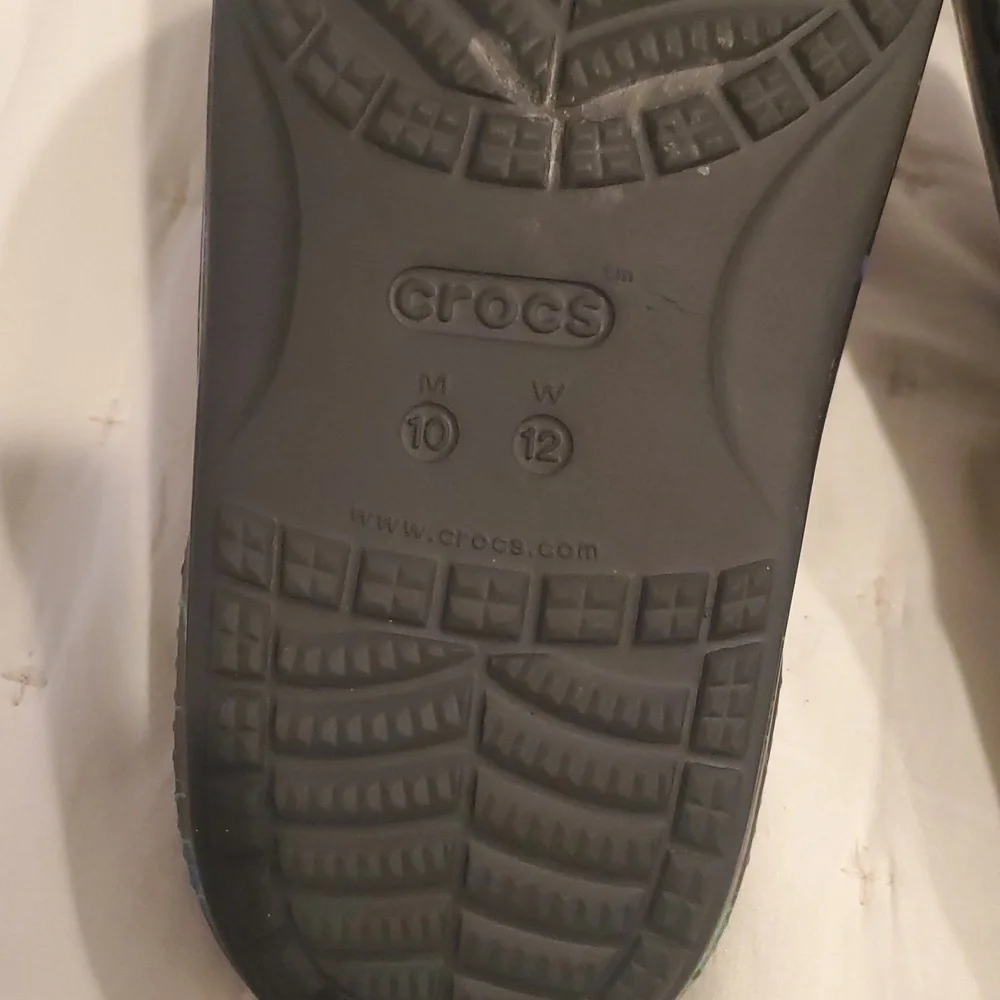 Crocs Classic Sandals Out of This World Lightning Unisex Men’s Sz 10 Women Sz 12